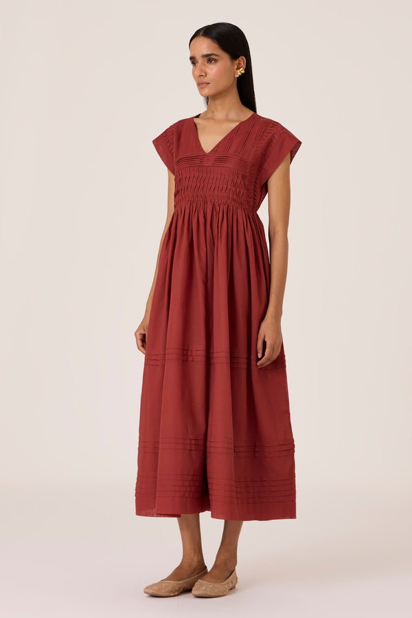 Aelia Umber Pleated Midi Dress