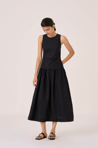 Nuwan Black Quilted Dress