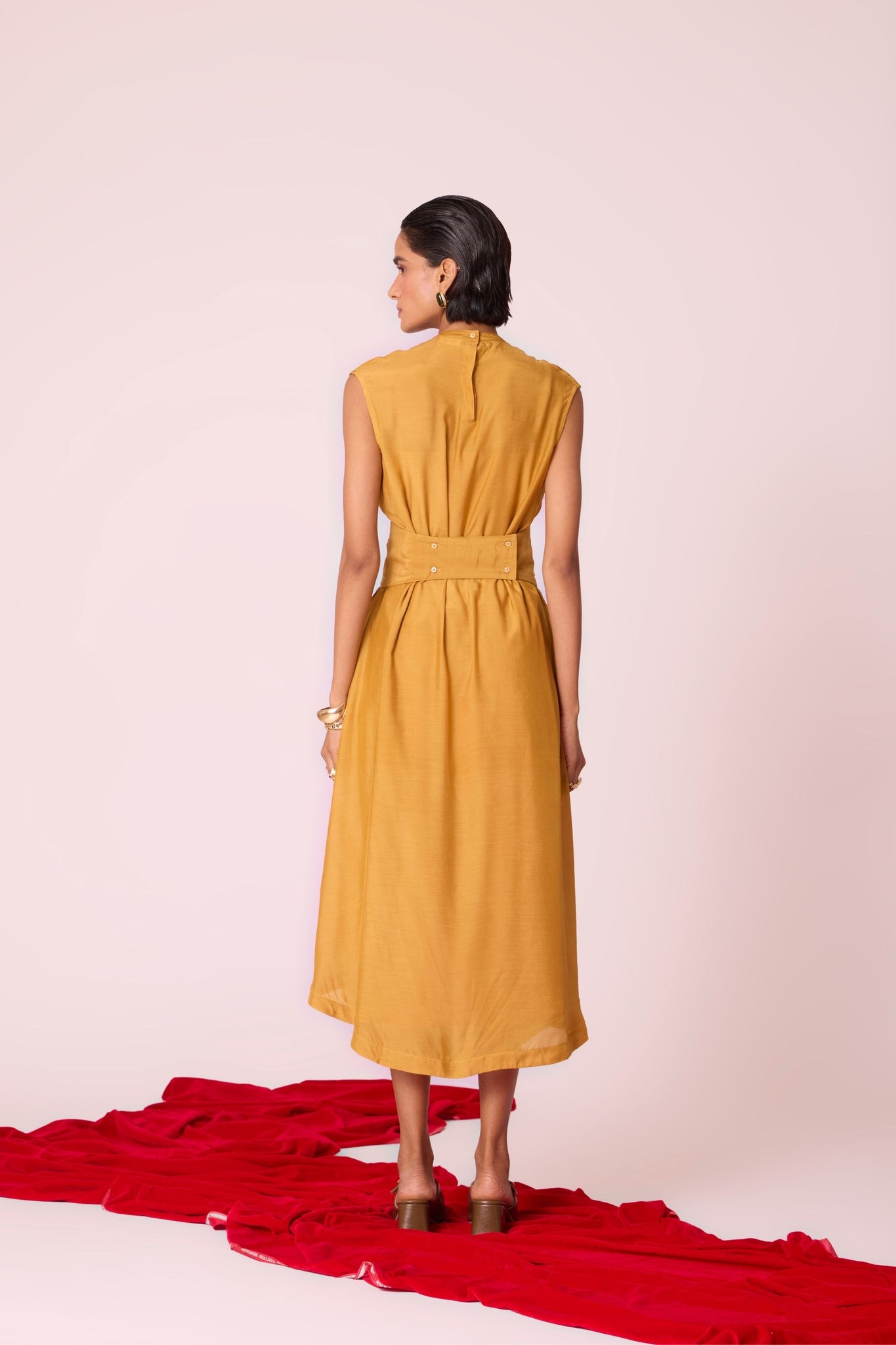 Barika Yellow Midi Dress – The Summer House