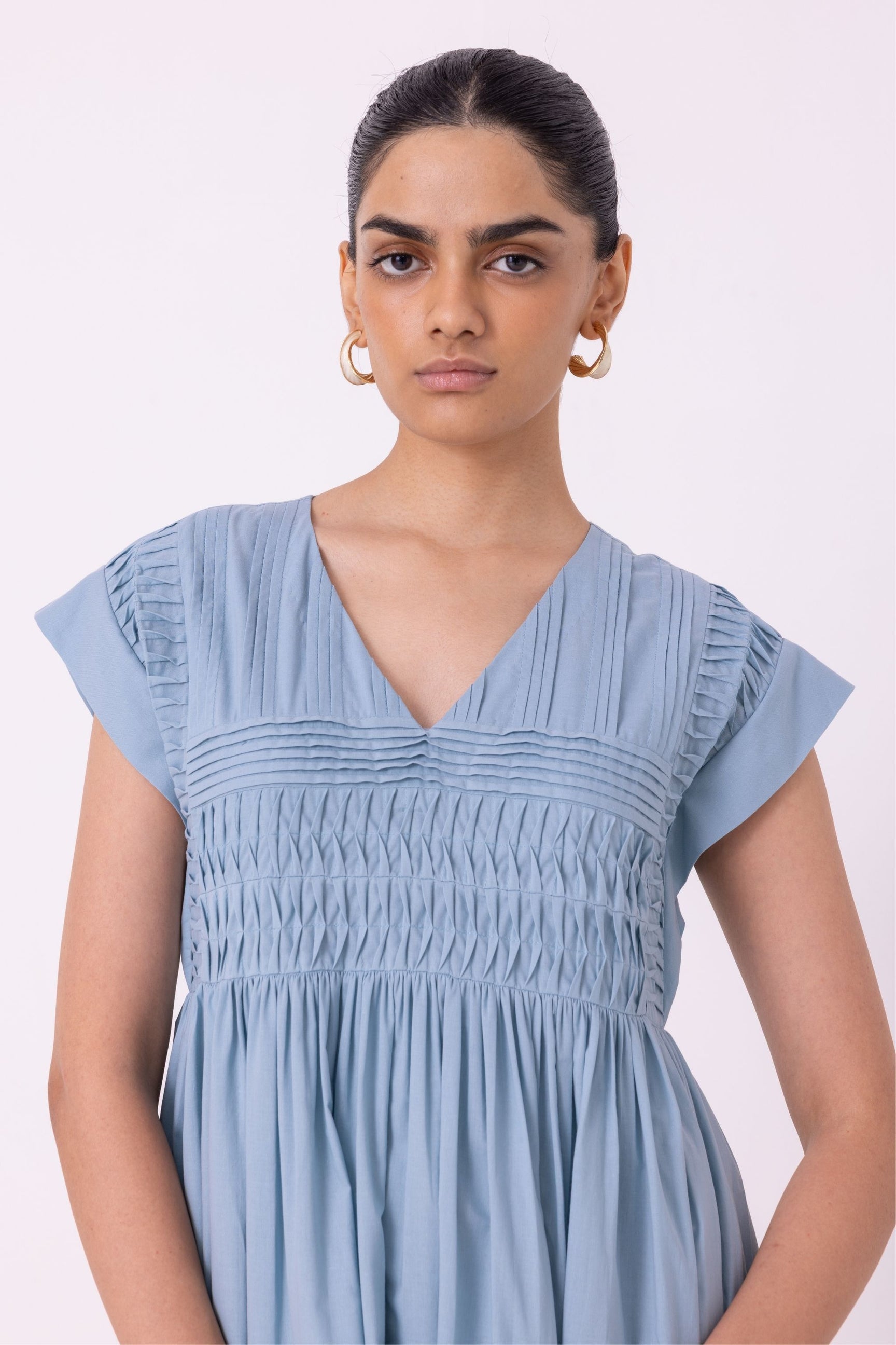 Aelia Blue Pleated Midi Dress thumbnail 4